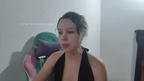 Snapshot of wandadoll chatting on 10.24.25 Wanda online show from 10.24.25