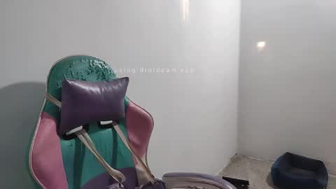 Snapshot of wandadoll chatting on 11.05.25 Wanda online show from 11.05.25