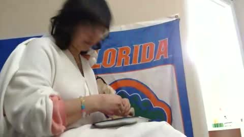 COSMOxWANDA online show from 02.28.26