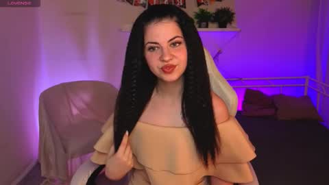 Snapshot of wander_waves chatting on 10.26.25 Wanda online show from 10.26.25