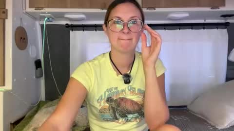 Snapshot of wanderlustjade chatting on 06.07.26 Jade Adonis online show from 06.07.26