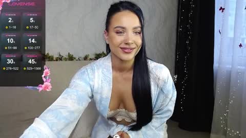 Emma online show from 04.10.26