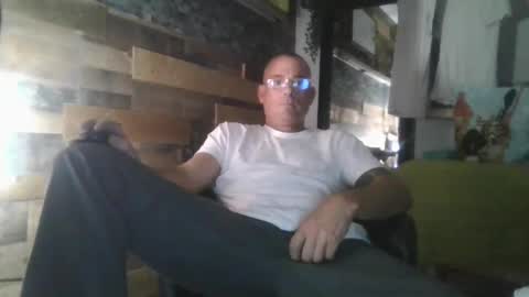 Snapshot of wantmymantofukme chatting on 10.01.25 wantmymantofukme online show from 10.01.25