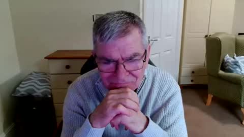 Snapshot of wanttobefree22 chatting on 10.18.25 wanttobefree22 online show from 10.18.25