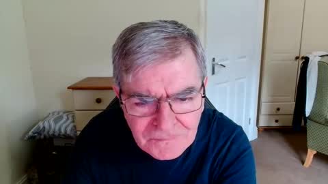 wanttobefree90 online show from 04.06.26