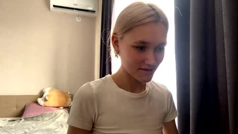 Snapshot of wanttodeep chatting on 10.18.25 wanttodeep online show from 10.18.25