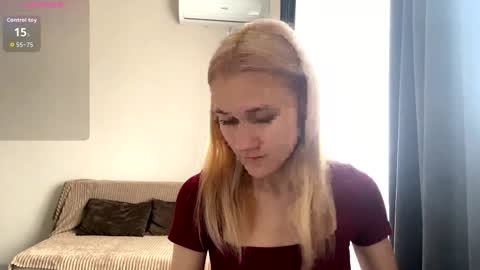 Snapshot of wanttodeep chatting on 10.28.25 wanttodeep online show from 10.28.25