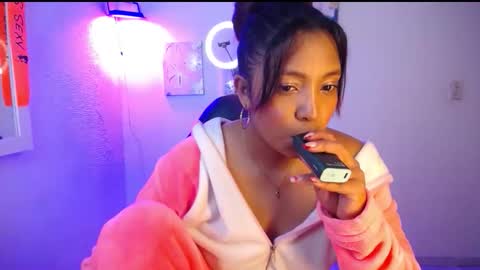 Snapshot of warisgoddes chatting on 04.23.26 EMILY online show from 04.23.26
