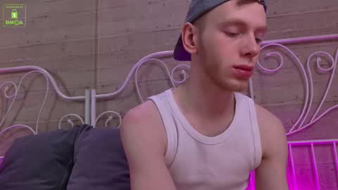 Snapshot of warmwhisp chatting on 02.19.26 ZID online show from 02.19.26