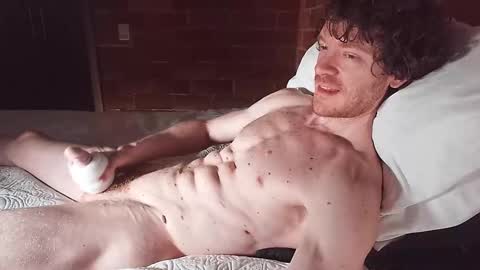 Snapshot of warrenkener chatting on 10.09.25 Warren Kener online show from 10.09.25