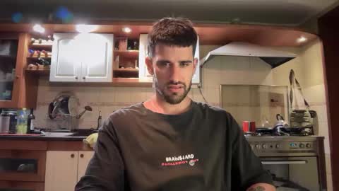 wearetwo online show from 12.04.25