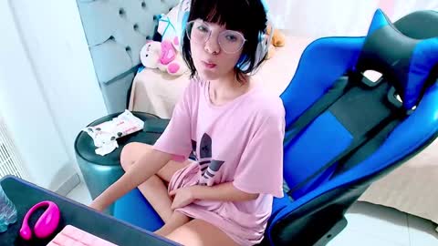 WATASHI online show from 01.09.25
