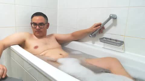 watchmecum78 online show from 12.19.25