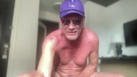 Snapshot of watchzac chatting on 02.19.26 watchzac online show from 02.19.26