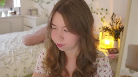 Snapshot of watermelon_sugar_ chatting on 10.11.25 Tess Pls support me with Can we reach 155 my favorite number online show from 10.11.25