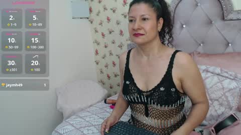 Milf Latina online show from 04.10.26