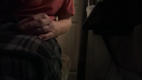 Snapshot of waynedangle chatting on 02.13.26 Mike Hunt online show from 02.13.26