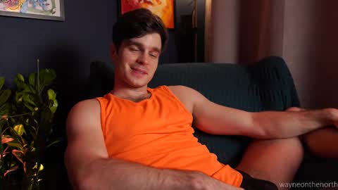 Snapshot of waynenorth chatting on 12.19.25 waynenorth online show from 12.19.25