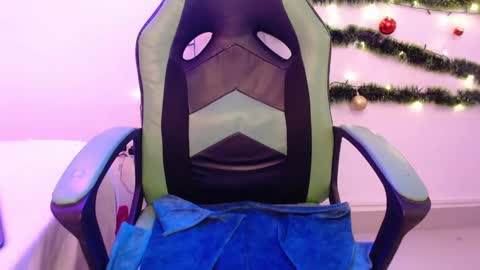 Trixie 3 online show from 12.17.24