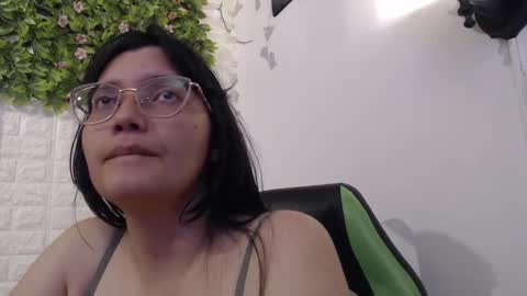 Trixie 3 online show from 02.18.25