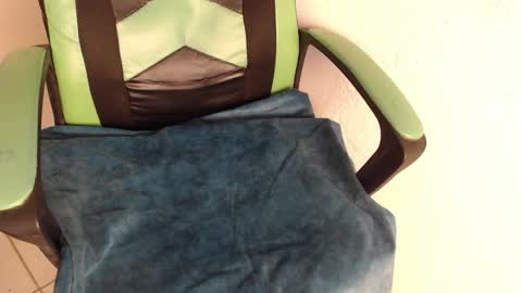 Trixie 3 online show from 11.17.25