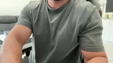 Snapshot of weaponx1 chatting on 02.04.26 Weapon X online show from 02.04.26