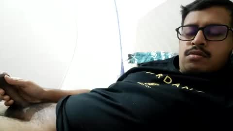 Snapshot of wearcondom chatting on 07.31.26 sexyguy online show from 07.31.26