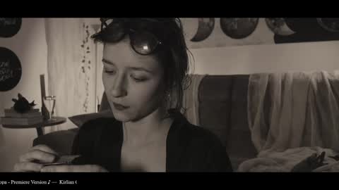 Snapshot of webcora chatting on 02.08.25 Coraline online show from 02.08.25