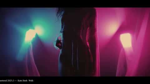 Snapshot of webcora chatting on 10.21.25 Coraline online show from 10.21.25