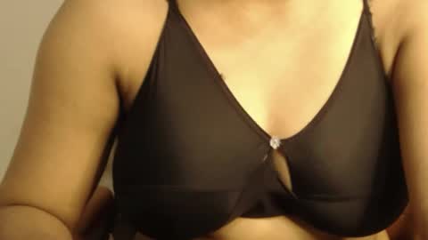 mina online show from 04.03.26