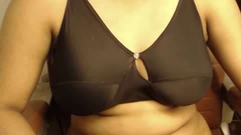 mina online show from 04.06.26