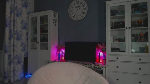  moon  online show from 01.16.25