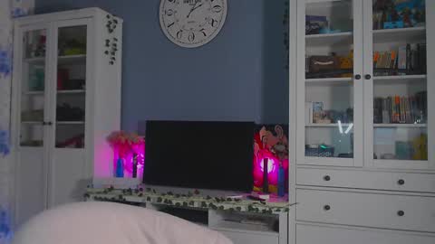  moon  online show from 02.09.25