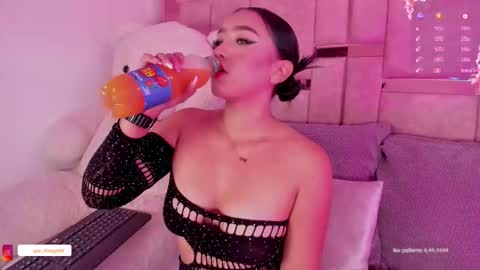 Snapshot of ween_sheng_ chatting on 02.26.26 Wennsheng online show from 02.26.26