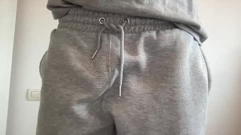 Snapshot of welcometodashow chatting on 11.16.25 welcometodashow online show from 11.16.25