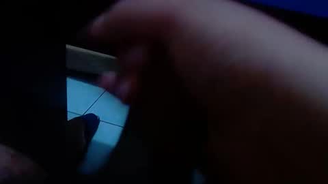 Snapshot of wellingtont chatting on 10.19.25 wellingtont online show from 10.19.25