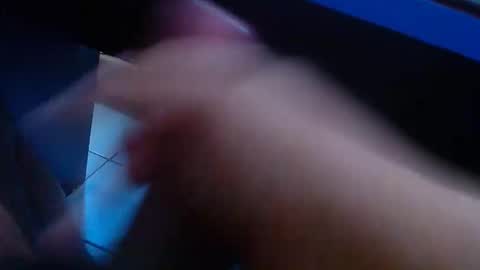 Snapshot of wellingtont chatting on 10.21.25 wellingtont online show from 10.21.25