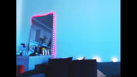 Liza online show from 12.21.24