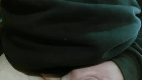 Snapshot of wellkrakenwell chatting on 09.10.25 wellkrakenwell online show from 09.10.25