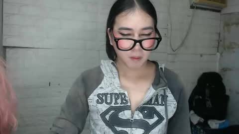 Snapshot of weremeanttobe chatting on 10.28.25 andrew online show from 10.28.25