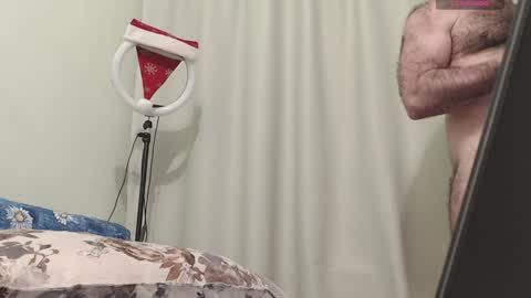 Snapshot of werewolf1988s chatting on 01.27.25 werewolf1988s online show from 01.27.25