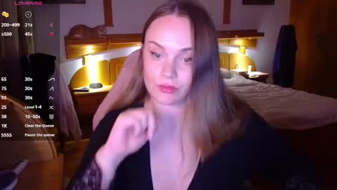 Snapshot of wet_lana chatting on 07.11.26 Lana online show from 07.11.26