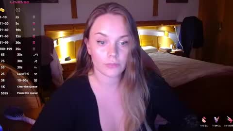 Snapshot of wet_lana chatting on 07.13.26 Lana online show from 07.13.26