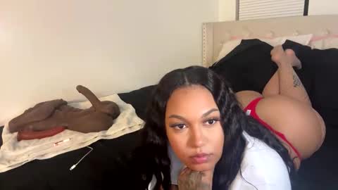 SheSquirts online show from 11.02.25