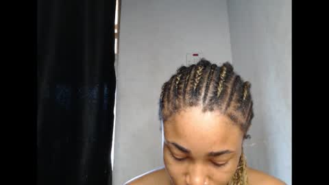 wetdrippussy7 online show from 09.18.25