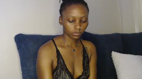Snapshot of wetfreakym chatting on 08.07.26 Bella online show from 08.07.26