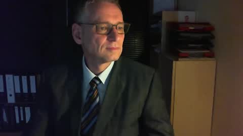Franz online show from 12.30.24