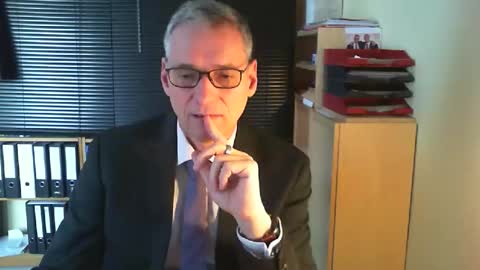 Snapshot of wetsuitedman chatting on 01.11.26 Franz online show from 01.11.26