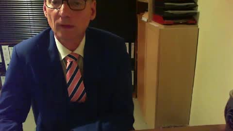 Snapshot of wetsuitedman chatting on 06.19.26 Franz online show from 06.19.26