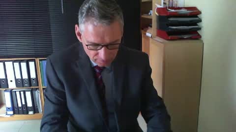 Snapshot of wetsuitedman chatting on 07.05.26 Franz online show from 07.05.26